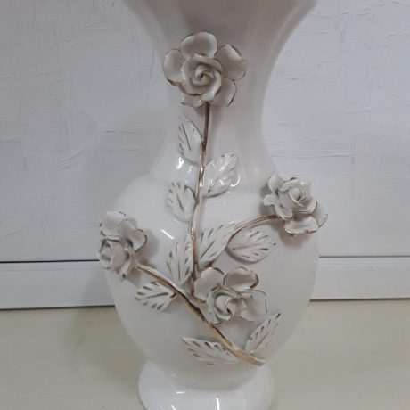 (CK07166) Glazed Ceramic Vase.29cm High.10.00 euros.