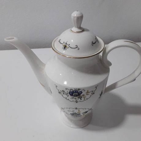 CK07032N Mayfair Bone China Tea Pot Made In Staffordshire England 26cm High 10 euros