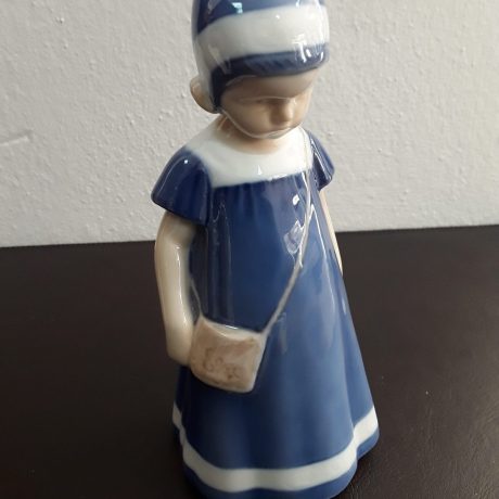 2 CK20078N Vintage from the 1960s Figurine by Bing and Grondahl Denmark Else in Blue Dress 17cm High 165 euros