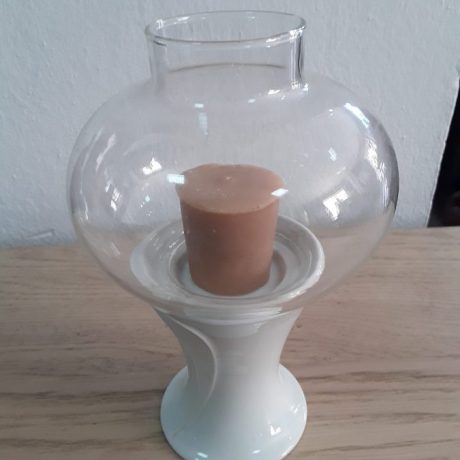 CK13049N Ceramic Based Glass Top Candle Holder 20cm High 8 euros