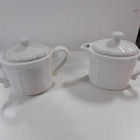 CK07077N Ceramic Matching Milk Jug And Sugar Bowl 12 euros