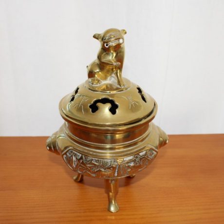 CK13218N Vintage Chinese Brass Incense Burner 22cm High 12cm Diameter 39 euros