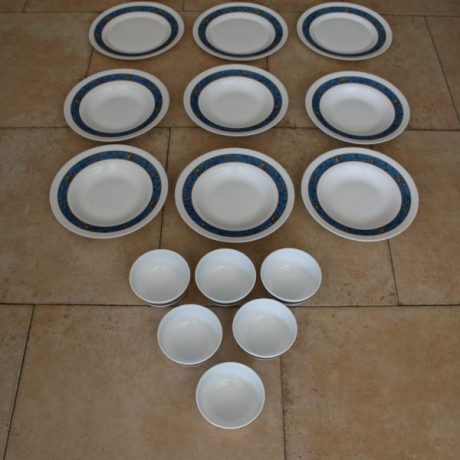 CK07128N Ceramic Set Six Matching Dinner Plates 25cm Diameter Six Matching Soup Bowls 24cm Diameter Six Matching Desert Bowls 11cm Diameter 5cm High 12 euros