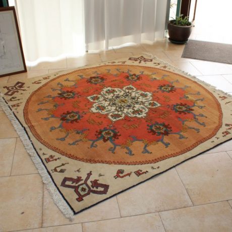 CK16020N Patterned Carpet 195cm x 200cm 60 euros