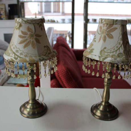 CK09105N Two Matching Table Lamps32cm High 30 euros