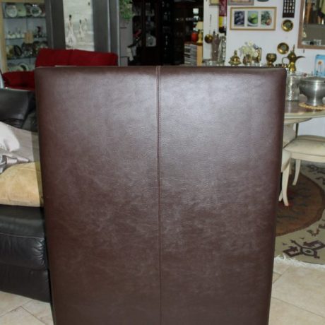 CK02006N Brown Faux Leather Headboard Wall Mounted Or Free Standing 91cm Wide 122cm High 30 euros