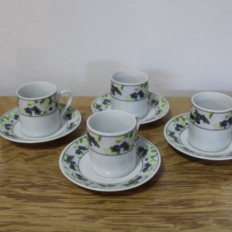 CK07224N Four Matching Ceramic Cup And Saucers 6 euros
