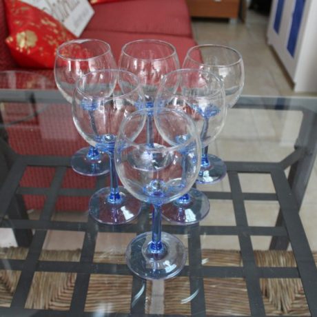 CK11202N Six Tinted Wine Glasses 18cm High 5 euros