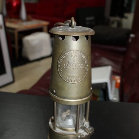 CK20010N Vintage 1940s Brass Mining Safety Lamp Eccles Type 6 Made in England 25cm High 125euros