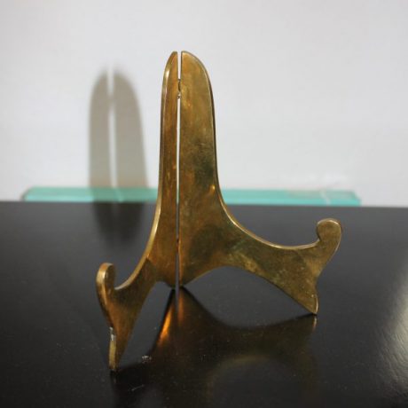 CK13153N Solid Brass Plate Display Stand 13cm High 4 euros