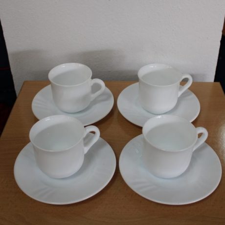 CK07101N Four Matching Ceramic Cups And Saucers 4 euros