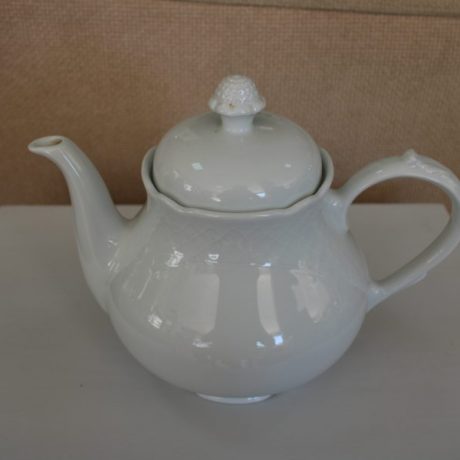 CK07134N Ceramic Tea Pot 20cm High 10 euros