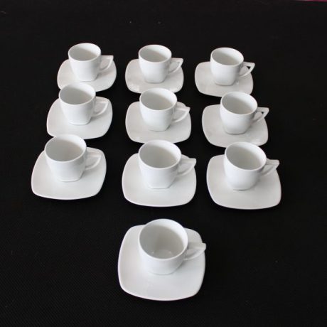 CK07195N Set Of Ten Matching Ceramic Cups And Saucers 12 euros