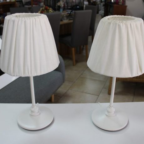 CK09086N Two Matching Metal Stemmed Table Lamps 45cm High 24 euros