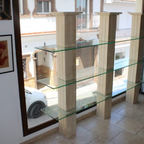 CK10035N Three Tier Glass Display Unit Three Marble Pillars 280cm Long 204cm High 45cm Deep 599 euros