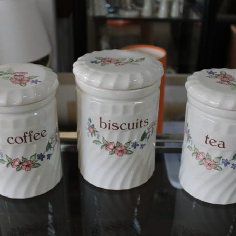 CK07092N Ceramic Tea Coffee And Biscuits Canisters 16cm High 12 euros
