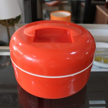 CK13135N Plastic Food Container 22cm Diameter 17cm High 5 euros