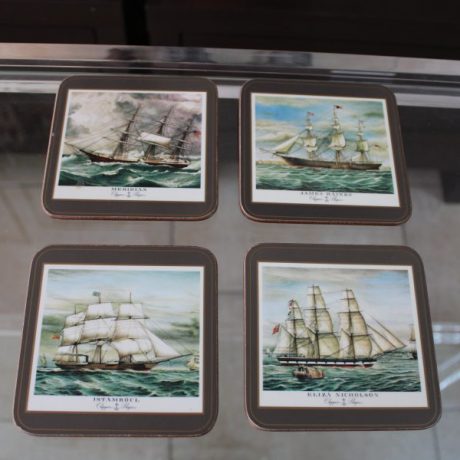 CK13235N Four Matching Cork Coasters 10cm x 10cm 3 euros