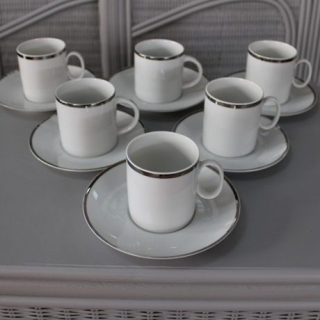 CK07128N Six Matching Fine Porcelin Cups And Saucers 12euros