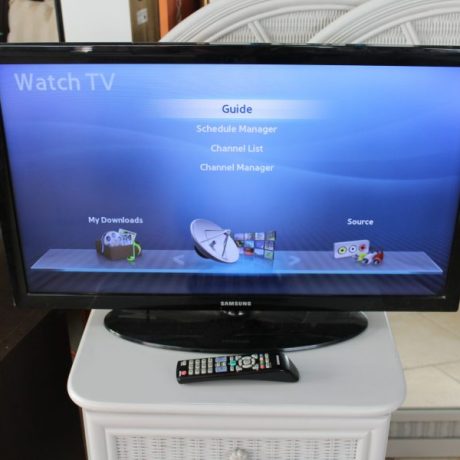 CK09128N Samsung 32Inch Flat Screen TV 79 eyros