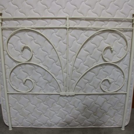 CK02042ST Metal Framed Headboard 132cm High 140cm Long 45 euros