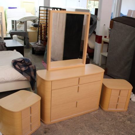 CK03003ST Bedroom Set Wooden Chest Of Drawers 76cm High 115cm Long 42cm Deep Two Matching Three Drawer Bedside Cabinets 48cm High 55cm Wide 43cm Deep Wooden Framed Mirror 72cm x 92cm 149 euros