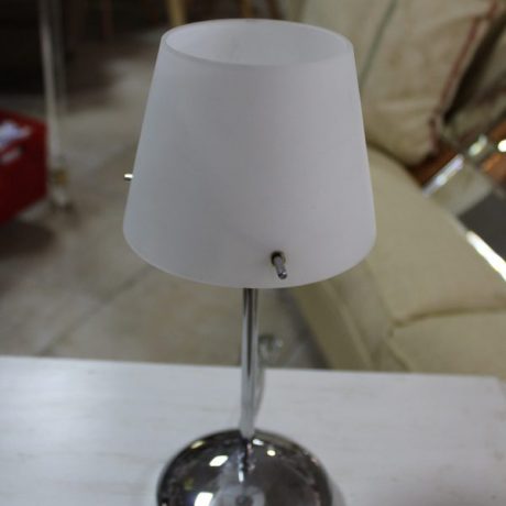 CK09115N Chromed Stemmed Glass Globe Table Lamp 32cm High 8 euros