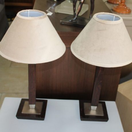 CK09135N Two Matching Wooden Stemmed Table Lamps 45cm High 24 euros