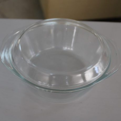 CK11149N Glass Cassorle Dish 17cm Diameter 6cm High 4 euros