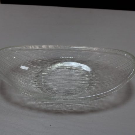 CK112146N Oval Glass Trinket Dish 19cm Long 3 euros