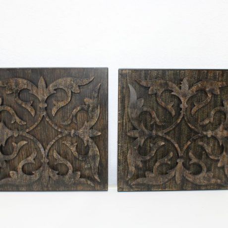 CK14063N Two Matching Metal 3D Wall Plaques 41cm x 41cm 40 euros