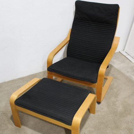 CK15014ST Wooden Framed Cushioned Arm Chair 68cm Wide With Matching Foot Rest 68cm Wide 38cm High 49 euros